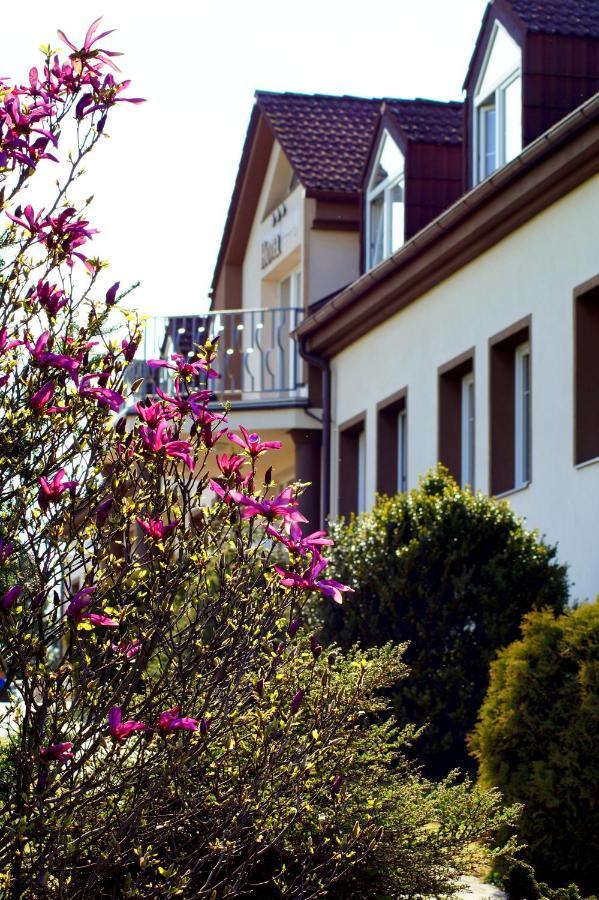 Hotel Brada Jičín Exterior foto